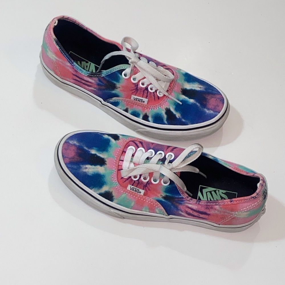 Vans Shoes Unisex Men’s Size 7.0 Women’s 8.5 US